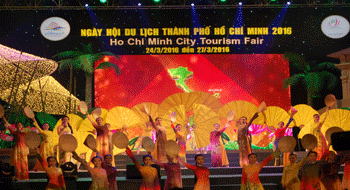 Foire du tourisme à Ho Chi Minh Ville a gagné plus de 2 millions de USD.